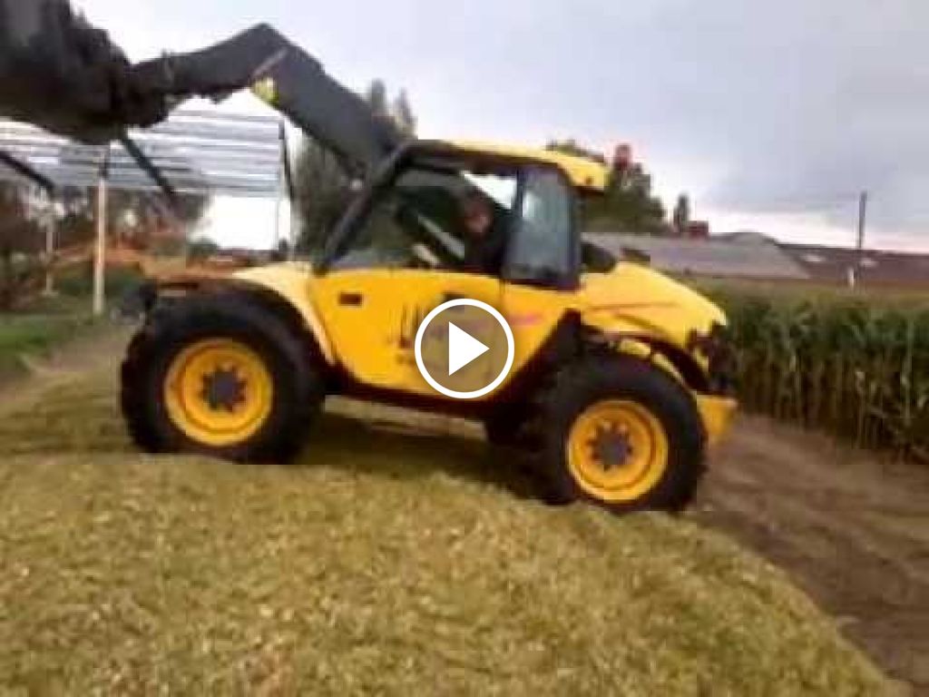Video New Holland LM 410