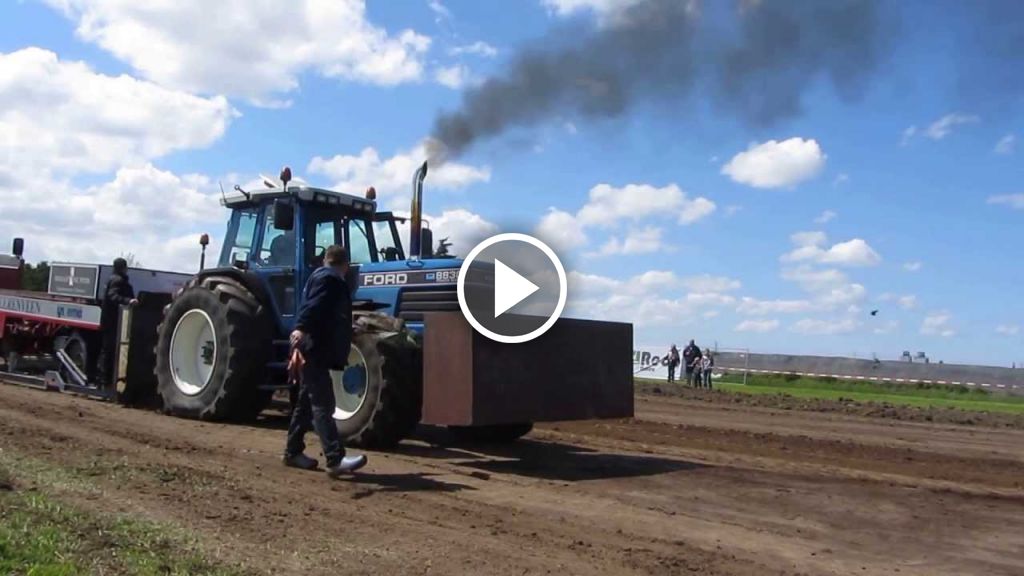 Video Ford 8830