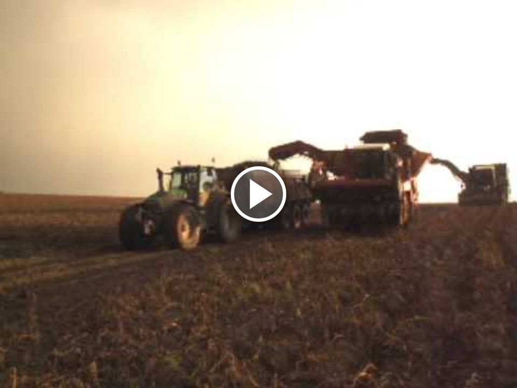 Videó Deutz-Fahr Agrotron
