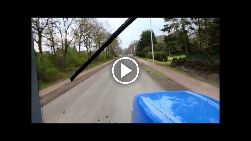 Video New Holland T 7040