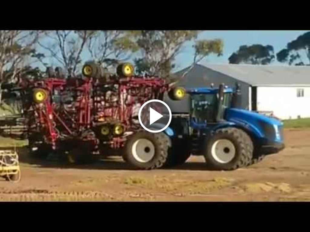 Wideo New Holland T 9.615